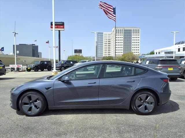 2023 Tesla Model 3 Base