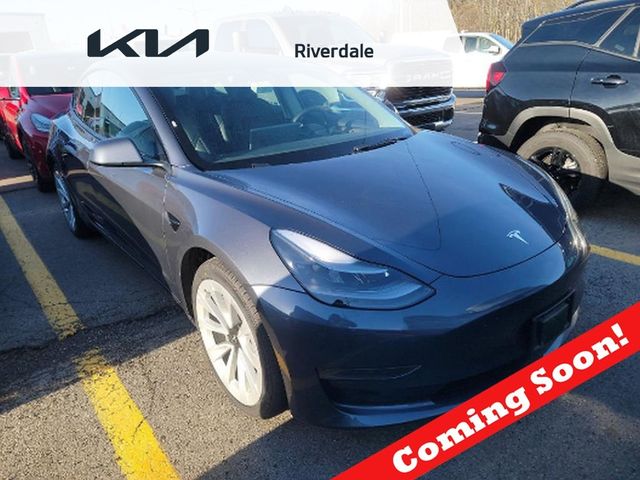 2023 Tesla Model 3 Base