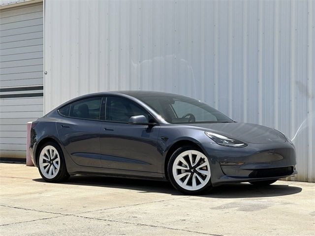 2023 Tesla Model 3 Base