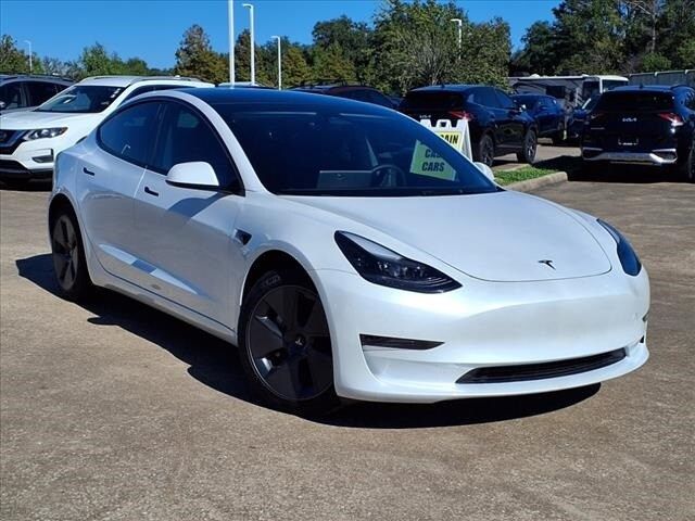 2023 Tesla Model 3 Base