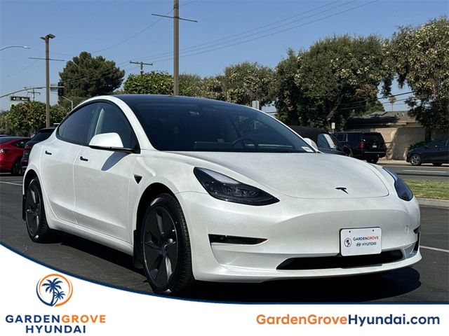 2023 Tesla Model 3 Base