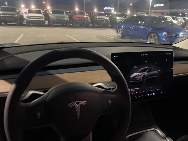 2023 Tesla Model 3 Base