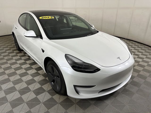 2023 Tesla Model 3 Base