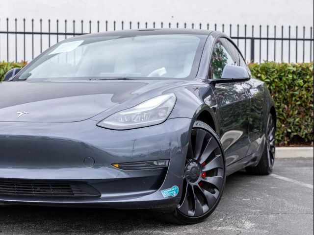 2023 Tesla Model 3 Performance