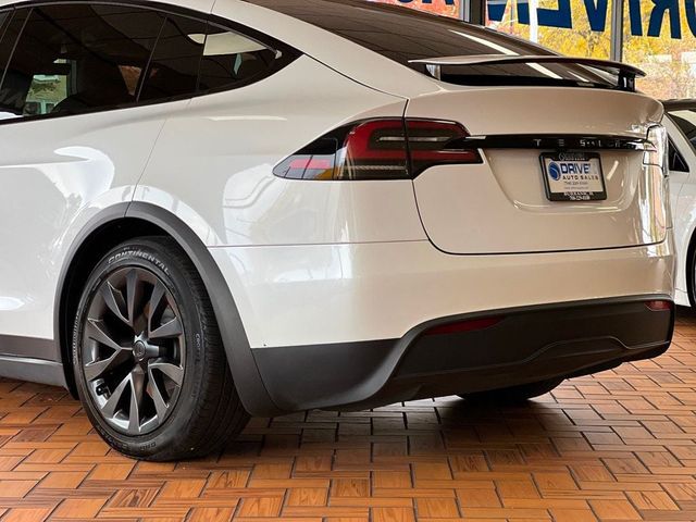 2023 Tesla Model X Base