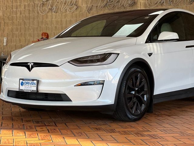 2023 Tesla Model X Base