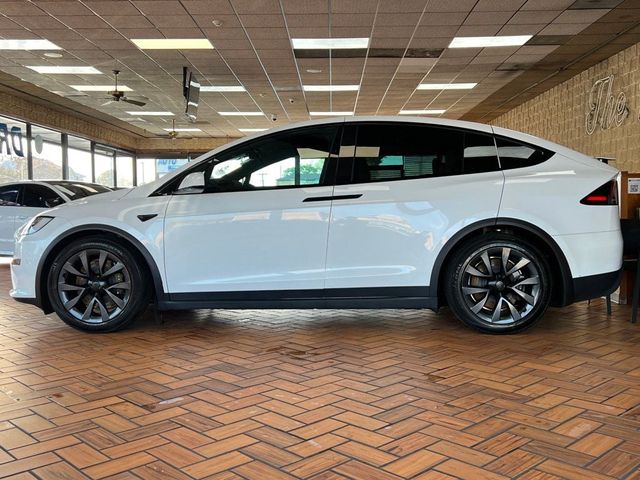 2023 Tesla Model X Base