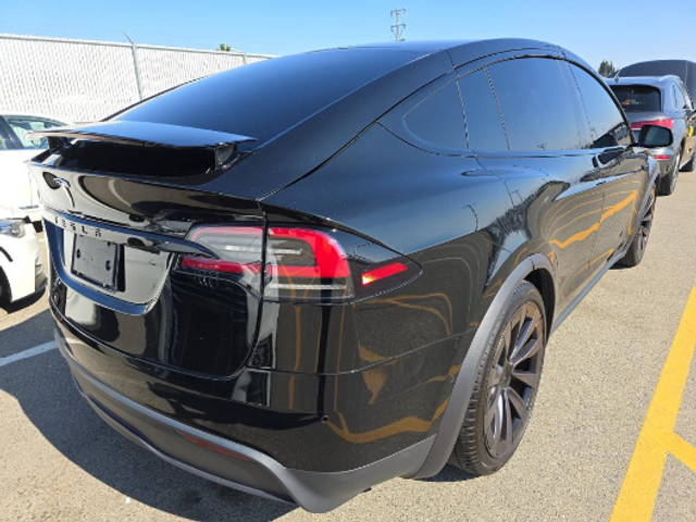 2023 Tesla Model X Base