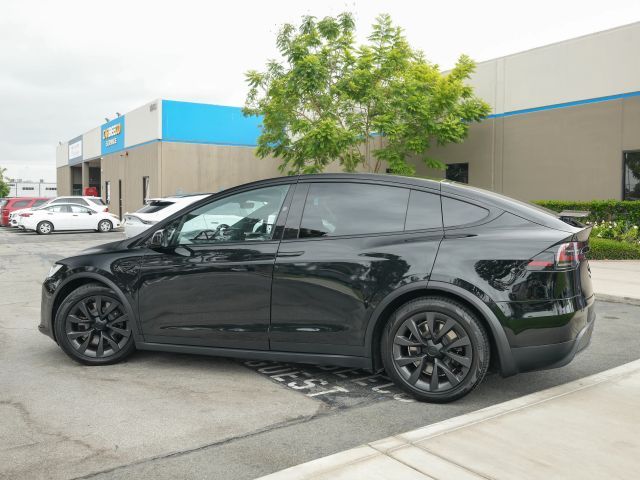 2023 Tesla Model X Standard Range