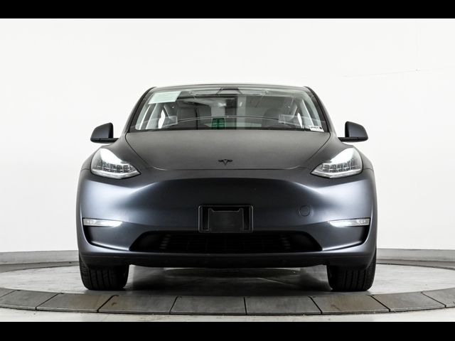 2023 Tesla Model Y Base