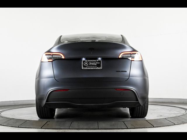 2023 Tesla Model Y Base