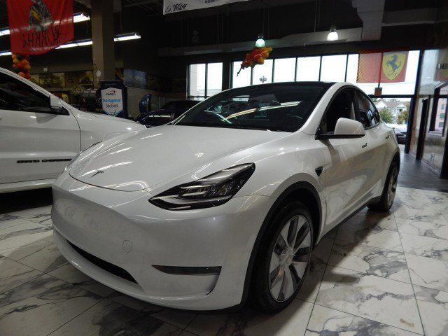 2023 Tesla Model Y Long Range