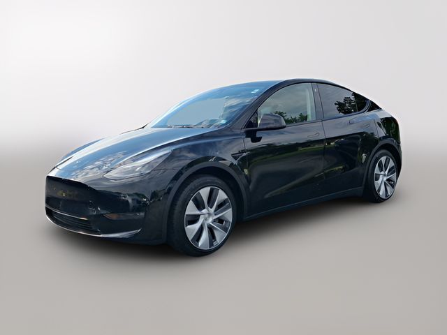 2023 Tesla Model Y Base