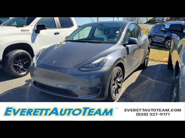 2023 Tesla Model Y Base