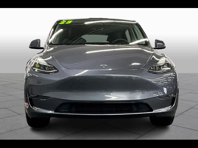 2023 Tesla Model Y Base