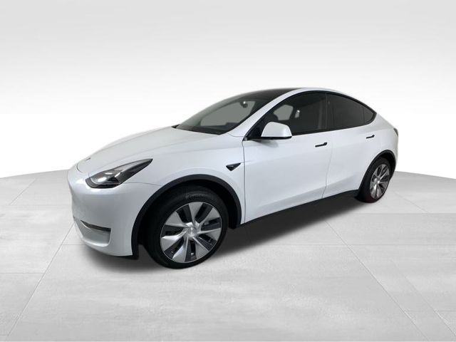 2023 Tesla Model Y Base