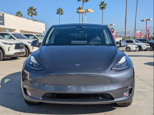 2023 Tesla Model Y Base