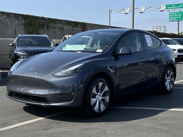 2023 Tesla Model Y Base