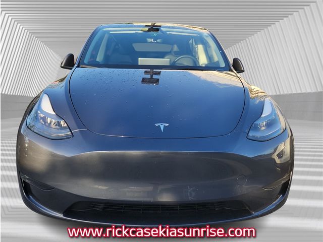 2023 Tesla Model Y Base