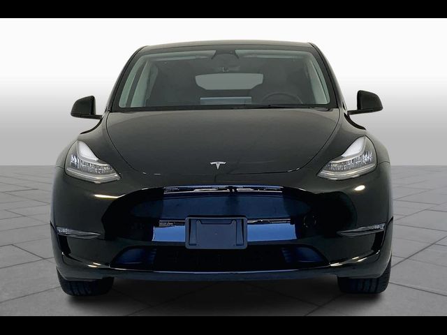 2023 Tesla Model Y Base