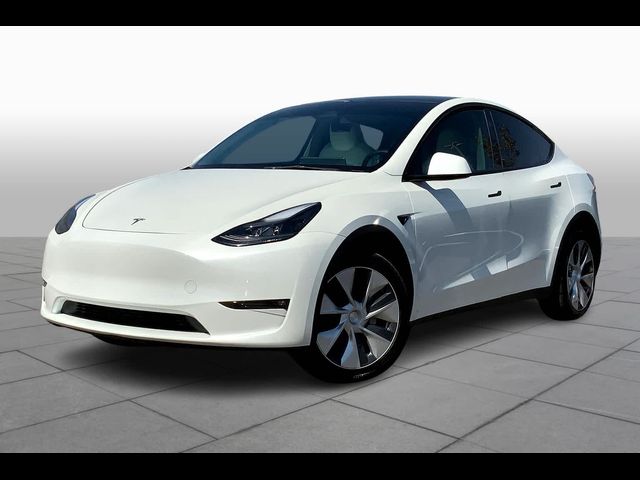 2023 Tesla Model Y Base