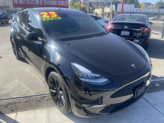 2023 Tesla Model Y 