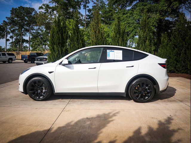 2023 Tesla Model Y Base