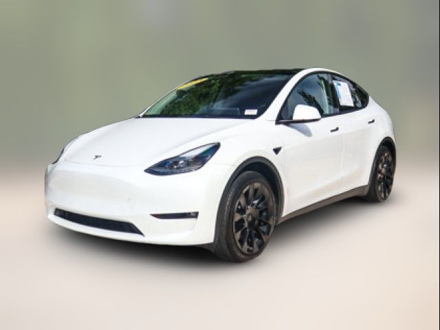 2023 Tesla Model Y Base