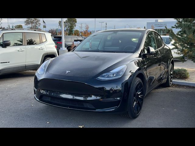 2023 Tesla Model Y Base