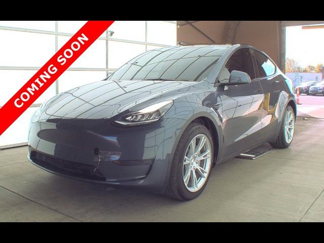 2023 Tesla Model Y Base