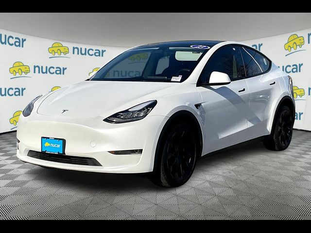 2023 Tesla Model Y Base