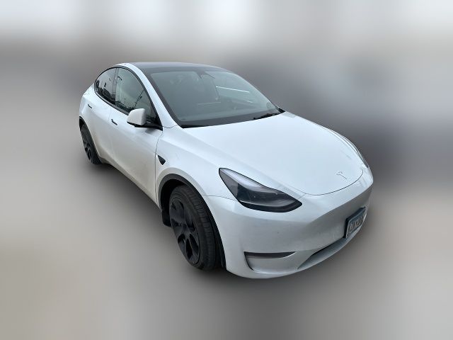 2023 Tesla Model Y Base