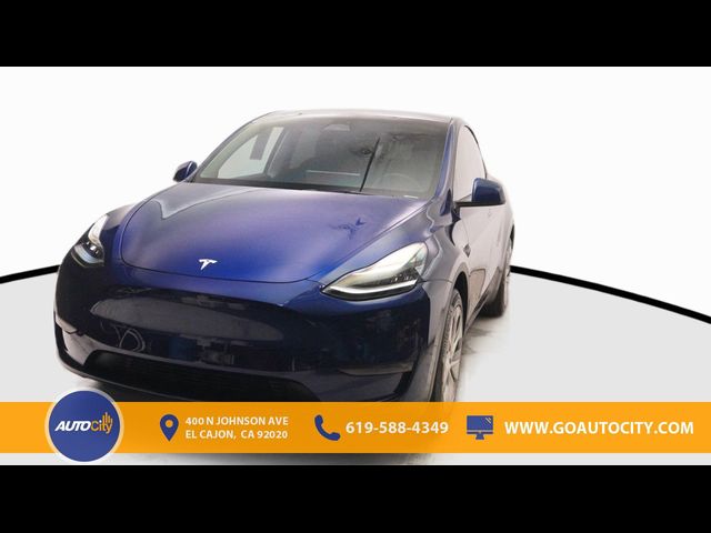 2023 Tesla Model Y Base