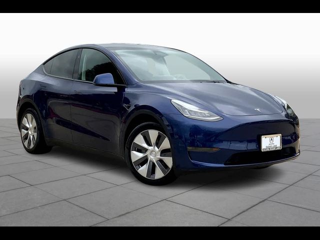 2023 Tesla Model Y Base