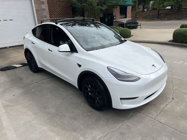 2023 Tesla Model Y Base