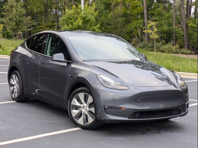 2023 Tesla Model Y Base