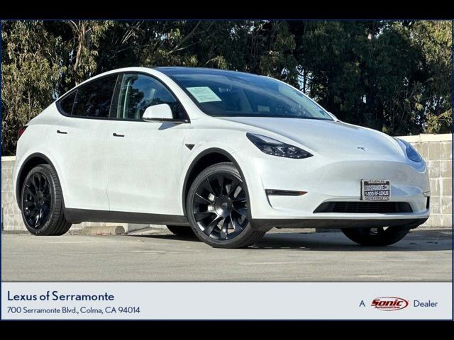 2023 Tesla Model Y Long Range