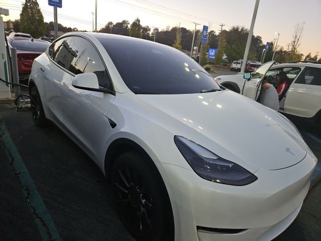 2023 Tesla Model Y Long Range