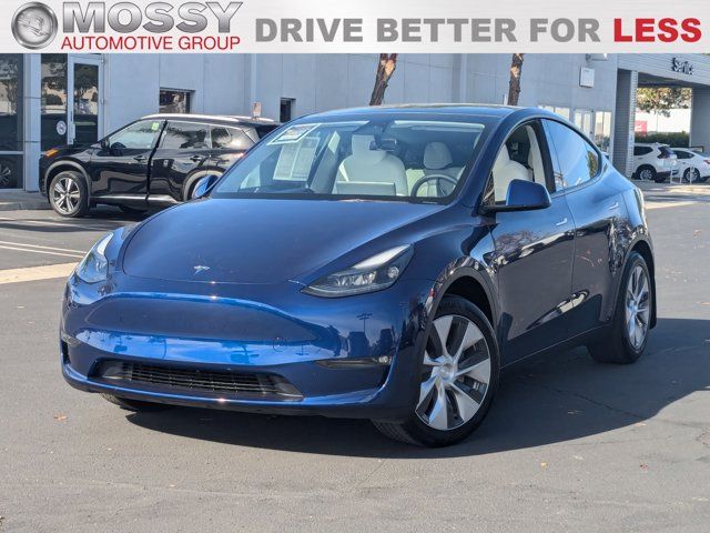 2023 Tesla Model Y Long Range