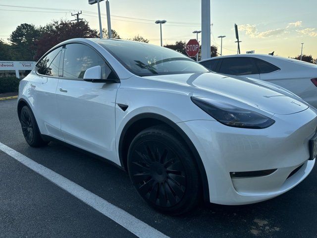 2023 Tesla Model Y Long Range