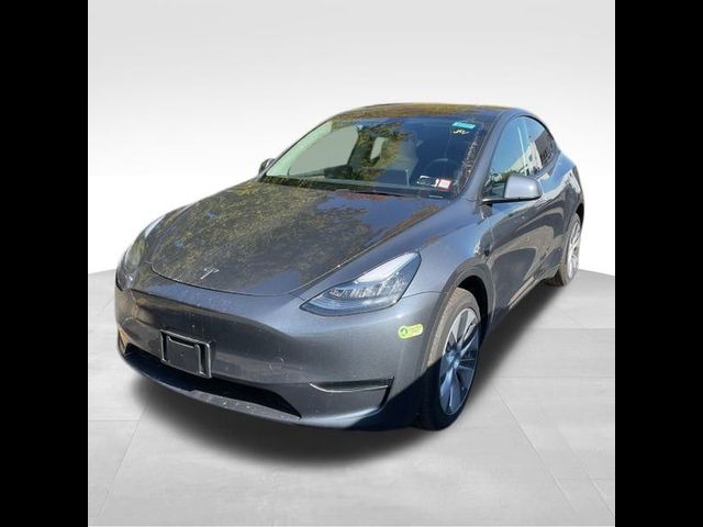 2023 Tesla Model Y Base