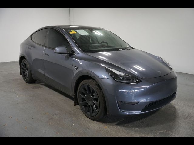 2023 Tesla Model Y Base