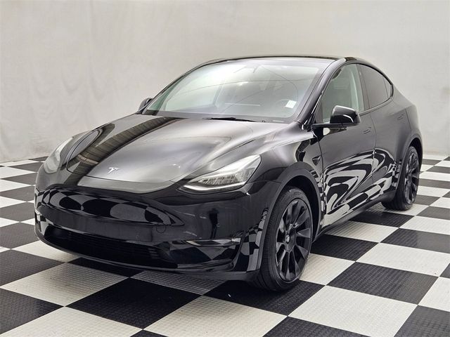 2023 Tesla Model Y Long Range