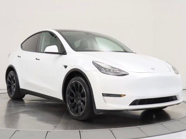 2023 Tesla Model Y Long Range