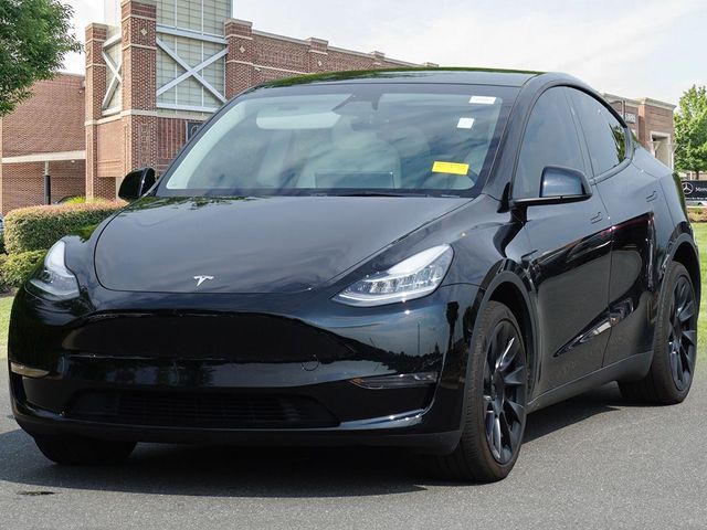 2023 Tesla Model Y Base