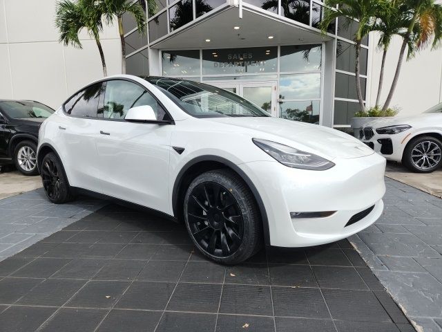 2023 Tesla Model Y Long Range