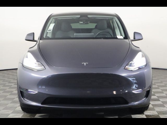 2023 Tesla Model Y Base