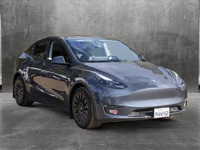 2023 Tesla Model Y Long Range