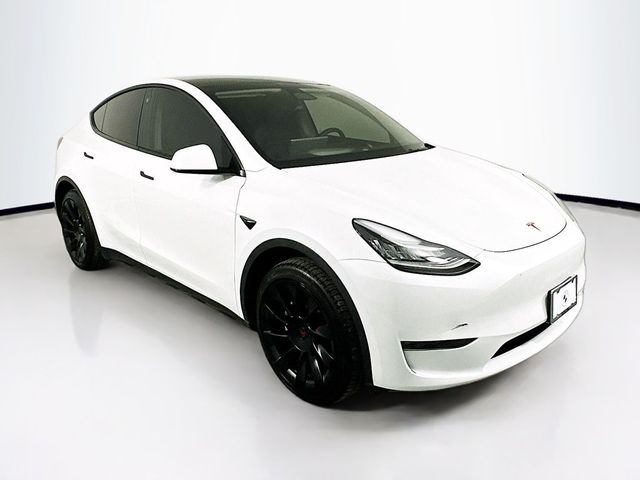 2023 Tesla Model Y Base