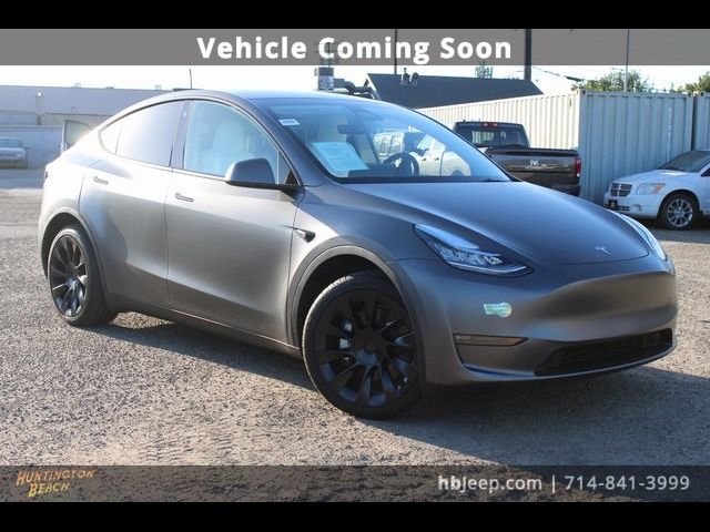 2023 Tesla Model Y Long Range